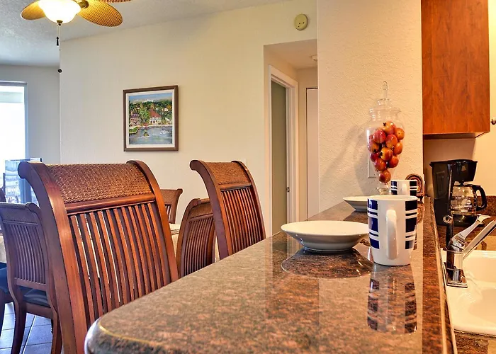 Mandalay Club 603 Apartment *